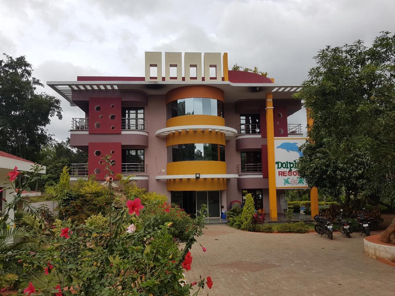 Dolphin Resort Yelagiri Exterior foto