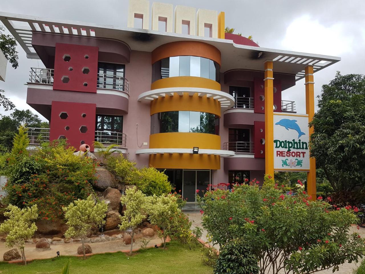 Dolphin Resort Yelagiri Exterior foto
