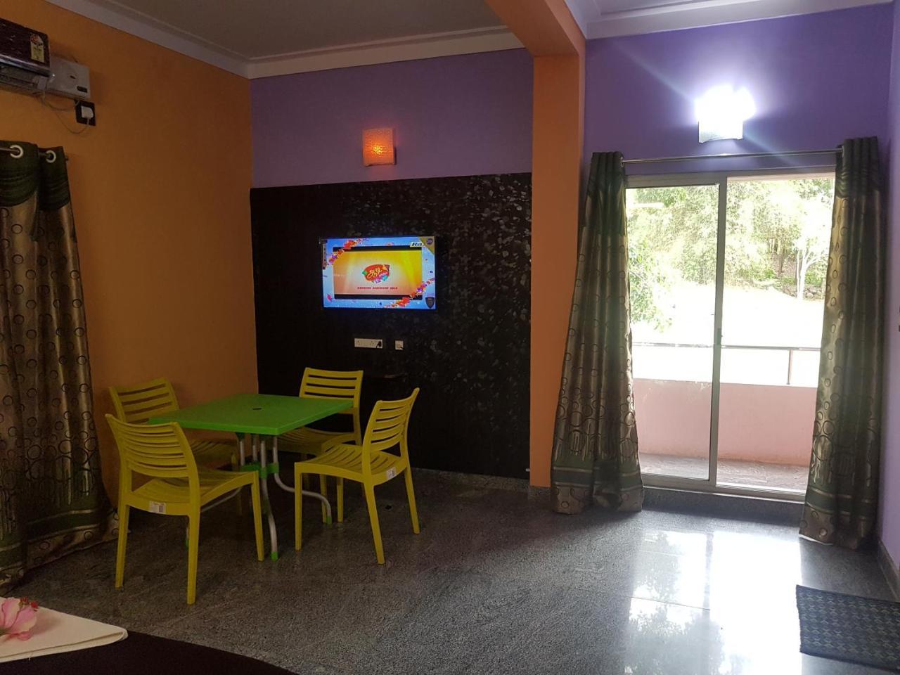 Dolphin Resort Yelagiri Exterior foto